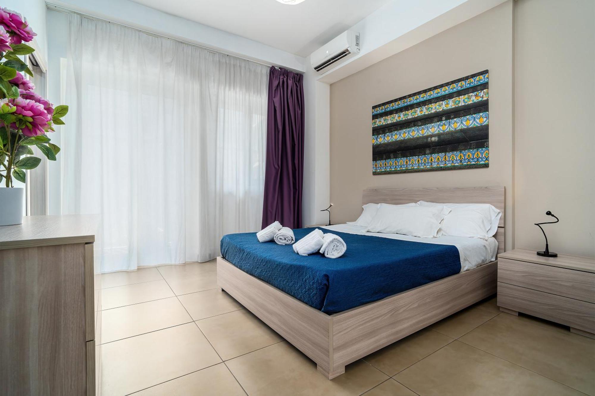 Residence I Dioscuri By Receptio คาตาเนีย ภายนอก รูปภาพ